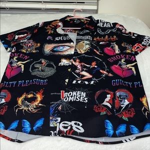 Men’s print button top